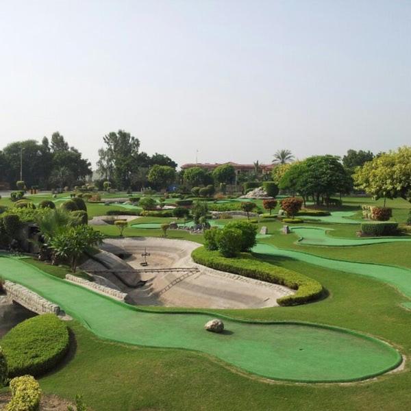 Northern Suites Bahria Town Rawalpindi Buitenkant foto