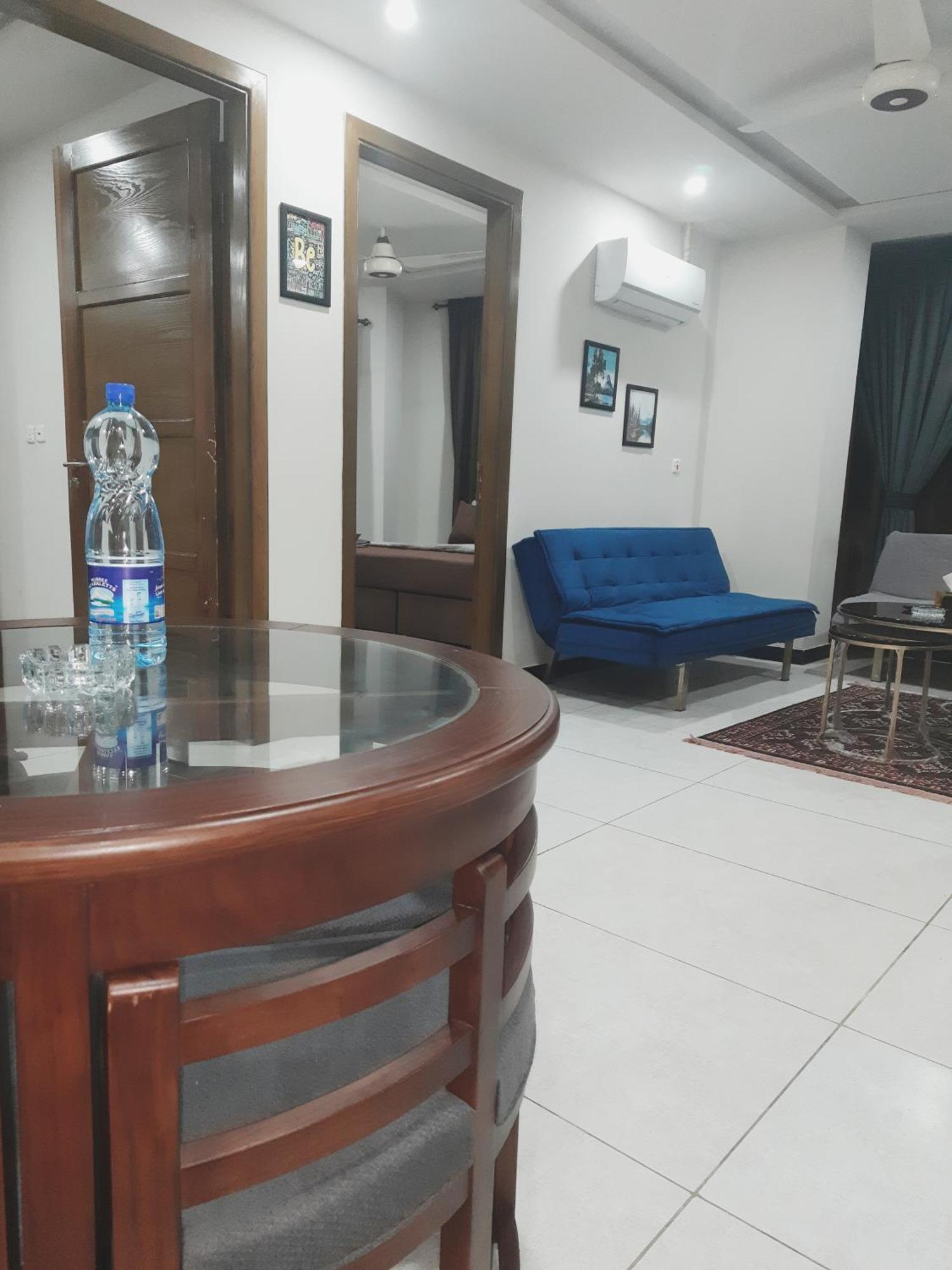 Northern Suites Bahria Town Rawalpindi Kamer foto